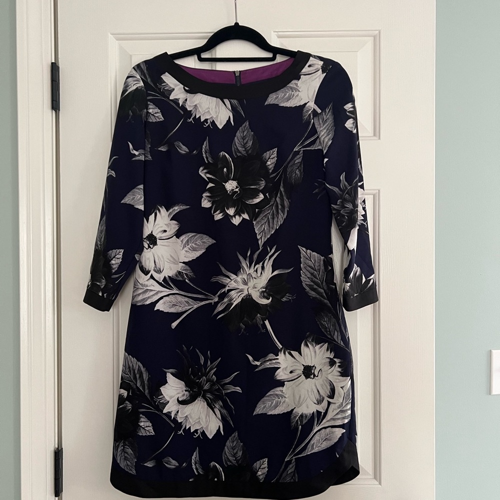 Vince Camuto Dress